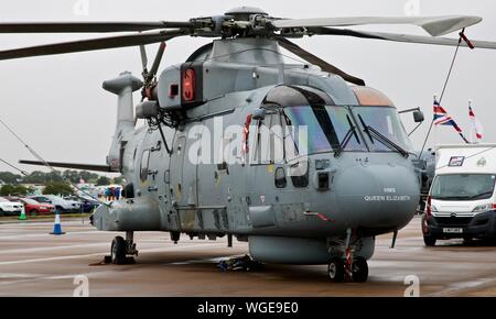 AgustaWestland Royal Navy Merlin Helikopter auf Static Display an der Royal International Air Tattoo 2019 Stockfoto