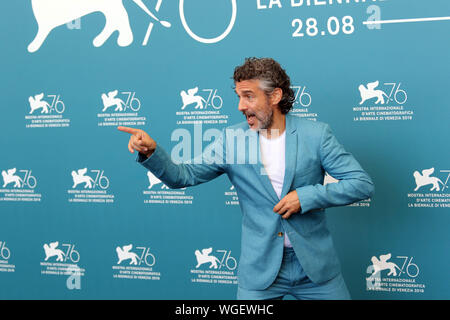 Italien, Lido di Venezia, 1. September 2019: Argentinos Schauspieler Leonardo Sbaraglia im PHOTOCALL "Wasp Network" während der 76. Filmfestival von Venedig Stockfoto