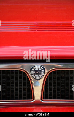 Nahaufnahme Detail eines Lancia Delta S4 auf einem Oldtimertreffen Stockfoto