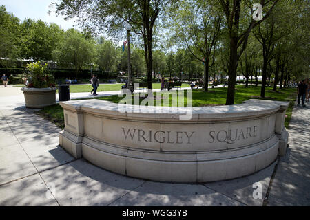 Wrigley Platz im Millennium Park in Chicago Illinois Vereinigte Staaten von Amerika Stockfoto