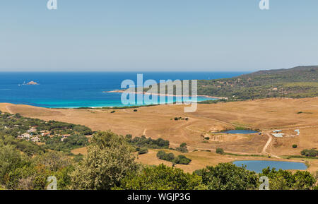 Landschaft der Insel Korsika. Capo di Feno Beach in der Nähe von Ajaccio, Frankreich. Stockfoto