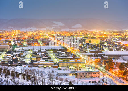 Furano, Hokkaido, Japan Town Skyline im Winter. Stockfoto