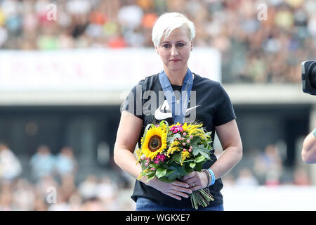 Berlin, Deutschland 01. September 2019: Istaf - Athletik - 2019 Ariane Friedrich (GER) ist ihre WM-Silbermedaille im Hochsprung der Weltmeisterschaften 2009 in Berlin | Verwendung weltweit ausgezeichnet. Stockfoto