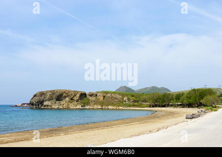 Eine herrliche Landschaft am Meer in Agios Ioannis, Agios Prokopios, Griechenland Stockfoto