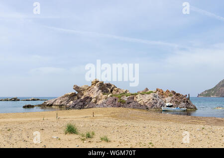 Eine herrliche Landschaft am Meer in Agios Ioannis, Agios Prokopios, Griechenland Stockfoto