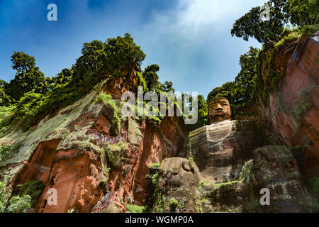 Die riesigen Leshan Buddha in der Nähe von Chengdu, China Stockfoto