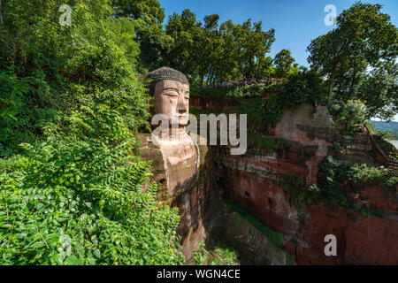 Die riesigen Leshan Buddha in der Nähe von Chengdu, China Stockfoto