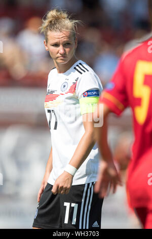 Kassel, Deutschland. 31 Aug, 2019. Alexandra POPP (D), halb Bild, halb Abbildung, aufrechte, Fussball Laenderspiel, Frauen, EURO Qualifikation, Deutschland (GER) - Montenegro (MNE) 10:0, am 31.08.2019 in Kassel/Deutschland. € | Nutzung der weltweiten Kredit: dpa/Alamy leben Nachrichten Stockfoto