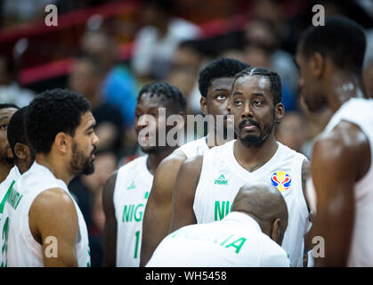 Wuhan, Hubei Provinz Chinas. 2. Sep 2019. Spieler von Nigeria Reagieren während der Gruppe B Übereinstimmung zwischen Nigeria und Argentinien 2019 FIBA-Weltmeisterschaft in Wuhan, Hauptstadt der zentralchinesischen Provinz Hubei, an Sept. 2, 2019. Credit: Xiao Yijiu/Xinhua/Alamy leben Nachrichten Stockfoto