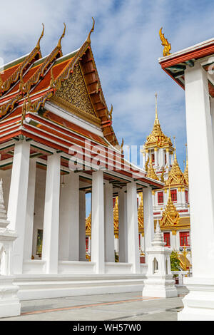 Vihara von Wat Ratchanatdaram, buddhistische Tempel (Wat) in Bangkok, Thailand Stockfoto