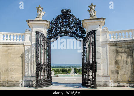 Tauchen Sie ein in die faszinierende Welt des Barock. Die Schönheit des Prinzen Eugen's Country Estate Schloss Hof Arbeit ihre besondere Magie! Stockfoto