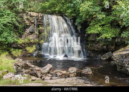 Catrake Kraft Wasserfall an der Küste zu Küste Spaziergang in der Nähe des Dorfes Keld in den Yorkshire Dales Stockfoto