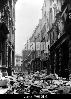Wolfen Lane nach dem Blitz, Zweiter Weltkrieg. Stockfoto