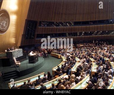 Papst Johannes Paul II. in seiner Ansprache an die Vereinten Nationen im Jahr 1979, der Papst zeigte seine einschneidende und durchdringenden Intellekt Stockfoto