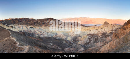 Zabriskie Point, Death Valley Nationalpark, Kalifornien, Vereinigte Staaten von Amerika, Nordamerika Stockfoto
