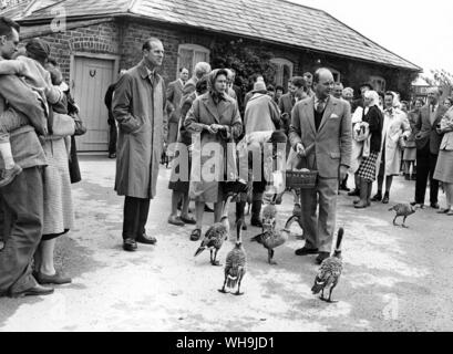 April 1961: Queen Elizabeth II und Philip, Herzog von Edinburgh. Stockfoto
