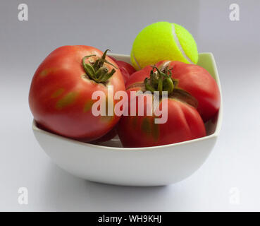 Pomodoro Costiera Selez Sorrento in Großbritannien angebaut Stockfoto