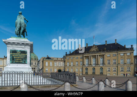 Kopenhagen/Dänemark. 05.26.2012. Amalienborg Palast ist die Residenz der dänischen Königsfamilie in Kopenhagen Stockfoto