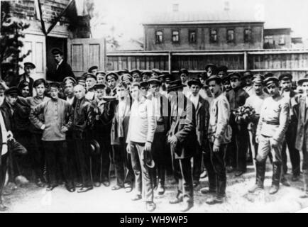 WW1/Truppen in Osteuropa Vorbereitung des Krieges (?) (Beschriftung in Griechisch). Stockfoto