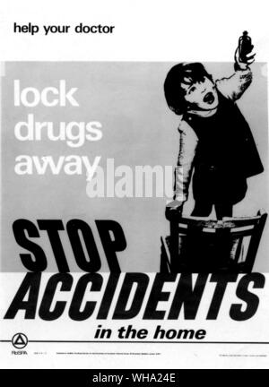 WW2: Krieg Plakat/Lock Drogen entfernt. Stop Unfälle. RSPA Poster. Stockfoto