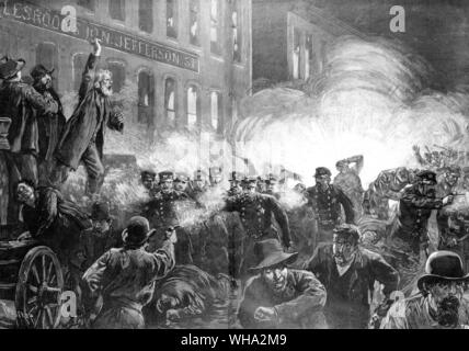 Der Anarchist Riot in Haymarket Square, Chicago 1886 - ein Dynamit Bombe bei der Polizei zu explodieren.. . Gravur von Harpers Weekly vom 15. Mai 1886 Stockfoto