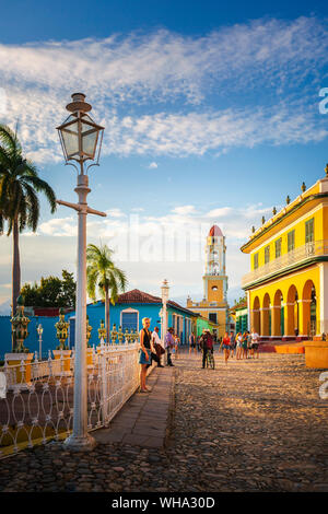 Blick auf den Glockenturm und Trinidad, UNESCO-Weltkulturerbe, Sancti Spiritus, Kuba, Karibik, Karibik, Zentral- und Lateinamerika Stockfoto