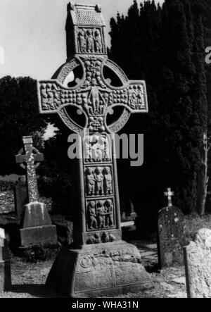 Muiredach Cross, Monasterboice Co Louth, Irland. Die feinste aller Hohen Kreuze in Irealnd, Osten angesichts des Kreuzes. Stockfoto