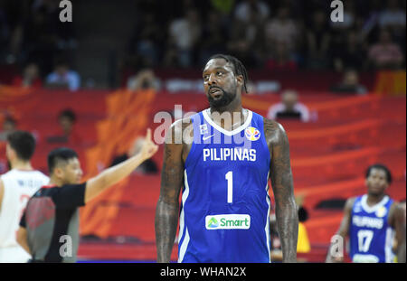 Foshan, Guangdong Provinz Chinas. 2. Sep 2019. Andray Blatche der Philippinen reagiert während der Gruppe D Match zwischen Serbien und den Philippinen an der FIBA WM 2019 in Foshan in der chinesischen Provinz Guangdong, Sept. 2, 2019. Credit: Huang Zongzhi/Xinhua/Alamy leben Nachrichten Stockfoto