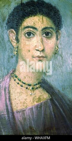Fayoum Portrait. Das Fayoum Porträts sind das Leben - wie Gemälde einmal Verband über die Gesichter der Mumien, dating in der Regel zwischen dem 1. und 3. Jahrhundert n. Chr. die Meisten dieser Porträts jetzt von ihre Mumien gelöst wurden. Dennoch bieten Sie eine Fülle von Informationen über die Kleidung, Schmuck und die physikalischen Eigenschaften von Ägyptens wohlhabendere Bewohner während der römischen Zeit. Die Portraits der Fayoum auf wertvolle Holz Platten oder gewebe von flachs gemalt. Stockfoto