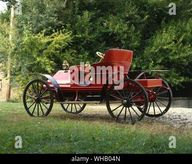 Verkehr Straße 1908. Zimmerman Modell B Stockfoto