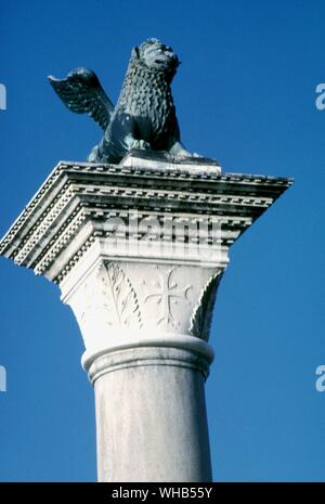 Detail der Spalte in der Piazza San Marco, Venedig.. Stockfoto