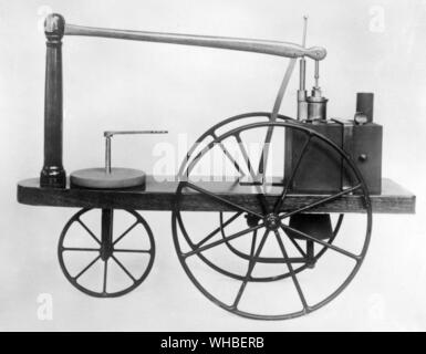 Murdock der Lokomotive Modell der 1784-6 des Watt firstdesign Für eine Lokomotive. William Murdoch (manchmal Murdock geschrieben) (August 21, 1754 - November 15, 1839) war ein schottischer Ingenieur und Erfinder. Es wird vermutet, dass sein Name Anglisiert wurde an Murdock, als er nach England zog. Er wurde von der Firma Boulton und Watt beschäftigt und für Sie in Cornwall, arbeitete als Dampfmaschine Aufrichter für zehn Jahre, verbrachte er die meiste Zeit seines Lebens in Birmingham. Er war der Erfinder der Gasbeleuchtung in den frühen 1790er Jahren und die Bezeichnung Gasometer geprägt. Er machte auch eine Reihe von Innovationen in der Dampfmaschine, Stockfoto