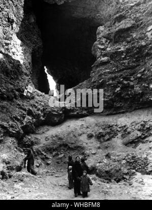 Chou-k'ou-tien, Hopei Privince. Höhle, wo Peking Mann entdeckt wurde. Stockfoto