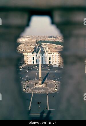 Der Blick auf die Via della Conciliazione in St. Peter in Rom. Stockfoto