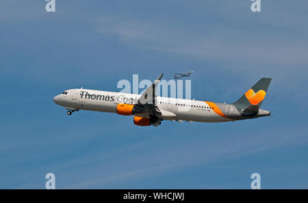 Thomas Cook Airlines Airbus A 321-211, Gatwick, GROSSBRITANNIEN Stockfoto