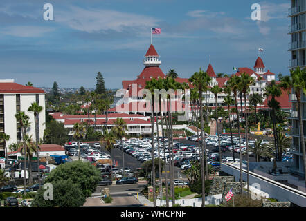 Hotel Del Coronado bei Sonnenuntergang im Sommer Sand Diego Kalifornien - beliebtes Ziel für Hochzeiten, Flitterwochen und Reisen. Stockfoto