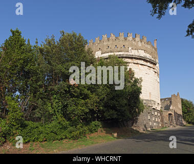 Grabmal der Caecilia Metella an Appian Way, Rom, Italien. 1. Jahrhundert v. Chr. Stockfoto