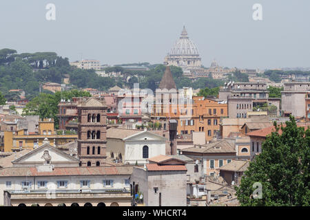 Blick von der Orange Garten auf Aventin Trastevere und Vatikan, Rom, Italien Stockfoto