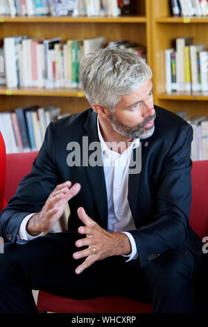 Laurent Wauquiez, Präsident der Auvergne Rhône-Alpen (AURA) Regionalrat, besucht Pressekonferenz, Lyon, Frankreich Stockfoto