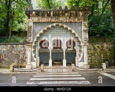 Maurische arabischen Brunnen in Sintra, Portugal. Stockfoto