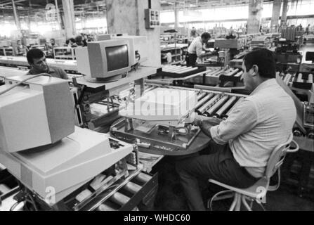 Olivetti in Ivrea (Italien), der Herstellung von Personal Computern (Jahr 1984) Stockfoto