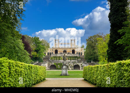 Die Orangerie im Park Sanssouci in Potsdam, Deutschland. Stockfoto