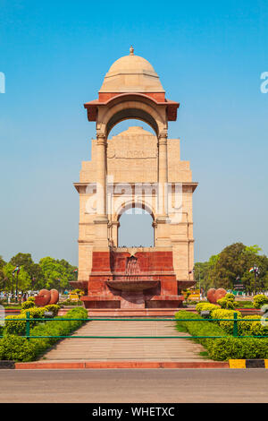 India Gate und Vordach ist ein kriegerdenkmal am Rajpath in Neu Delhi, Indien Stockfoto