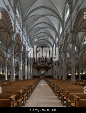 Innenraum der historischen St. Paul Kathedrale in Pittsburgh, Pennsylvania Stockfoto