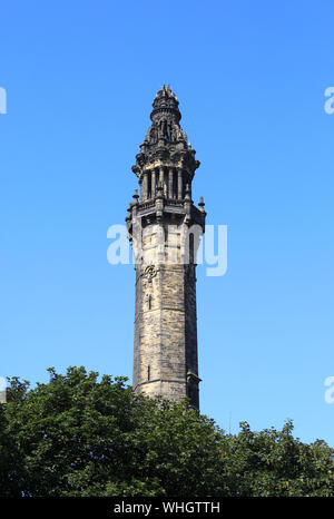 Wainhouse Tower, eine Torheit in der Pfarrei von King's Cross und bei 275 m, der höchste Torheit der Welt! In Halifax, West Yorkshire, UK Stockfoto