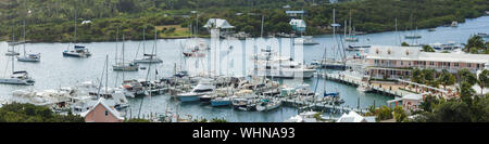 Antenne Panorama auf den Hafen in Elbow Cay, Bahamas Stockfoto