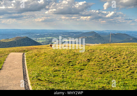 Panorama vom Puy de Dome, Auvergne, Frankreich Stockfoto