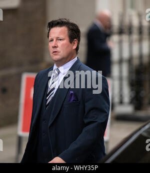 London, Großbritannien. 2. September 2019. Hinterbänkler konservativen Abgeordneten kommen in Downing Street nach Abend Kabinettssitzung Stockfoto