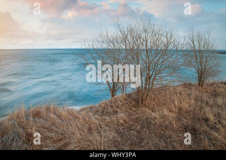 Winter-Meer. kalten dunklen Tag in Nordeuropa Stockfoto