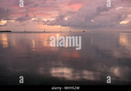 Sonnenuntergang auf Caye Caulker, Belize Stockfoto